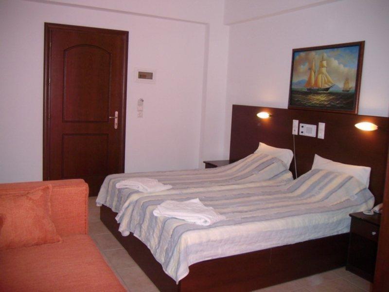Fragiskos Отель 3*